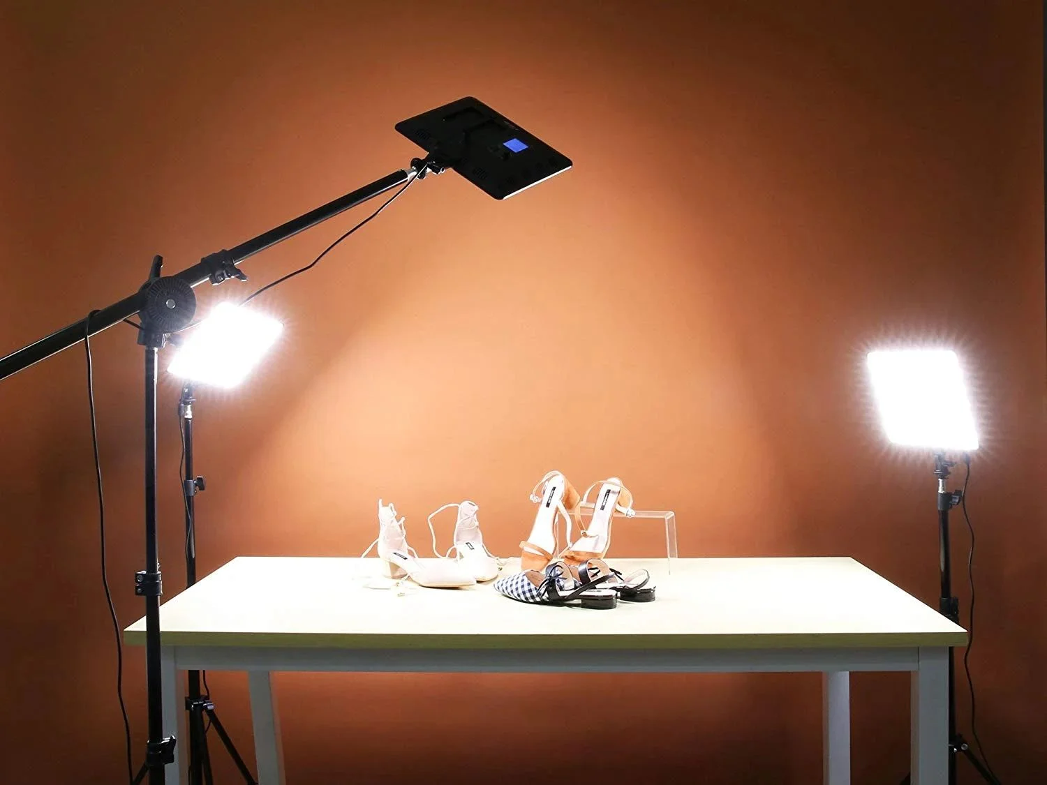Settings for Product Photography with proper white balance and lighting control