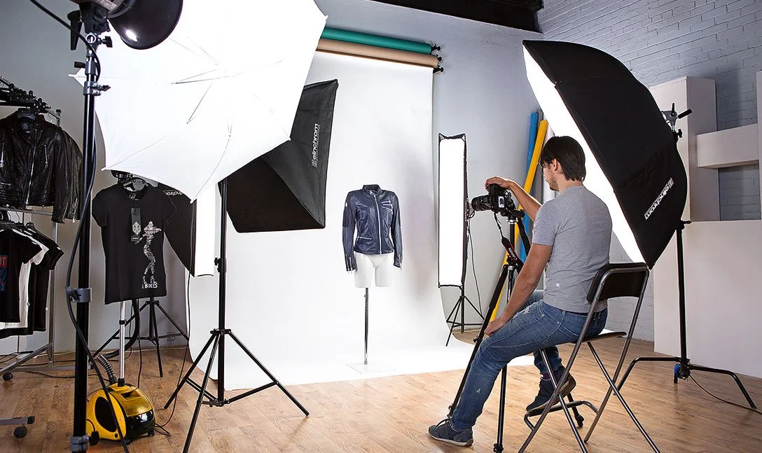 Ideal Settings for Product Photography in studio lighting for clean results