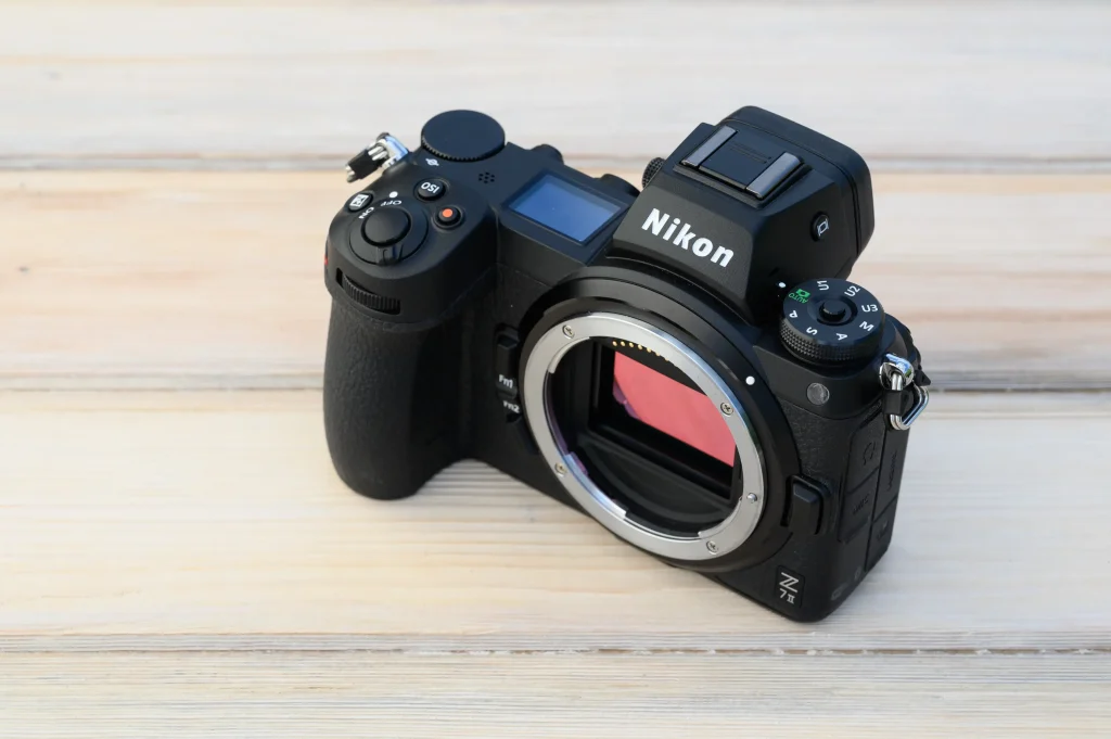 Canon R5 setup on a studio table for jewelry macro photography
