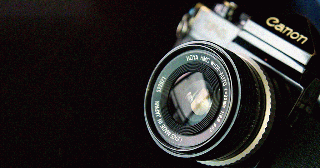 Best lens for fashion photography: 50mm prime for editorial and lookbook shots