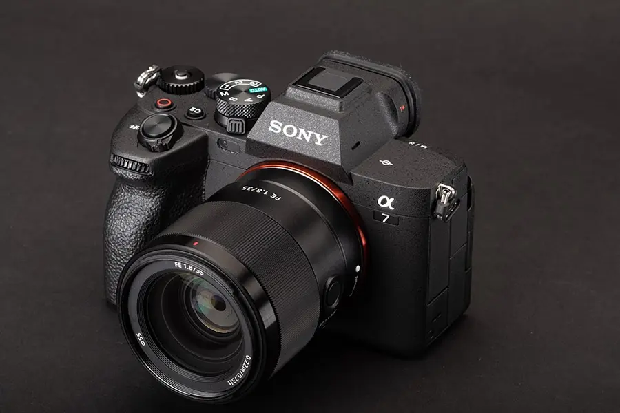 Sony A7 IV