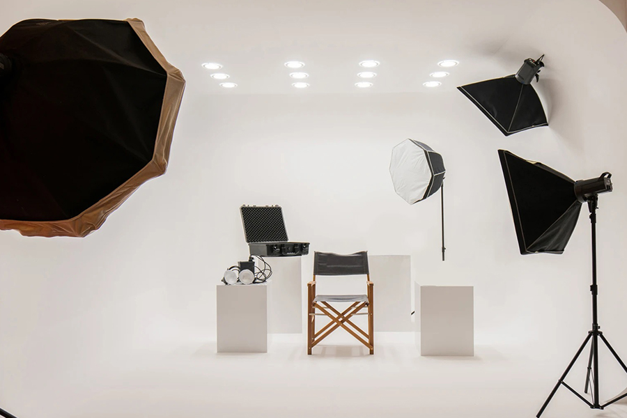 Best Lighting for Indoor Photography