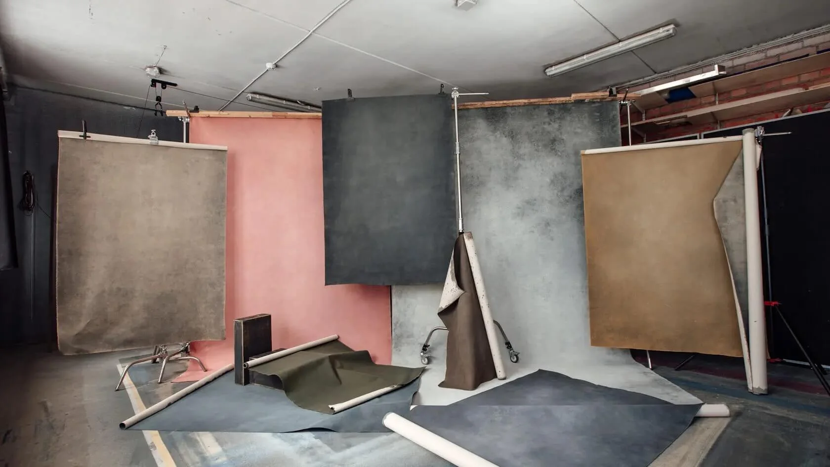 Photography Backdrop Setup: Control Your Background